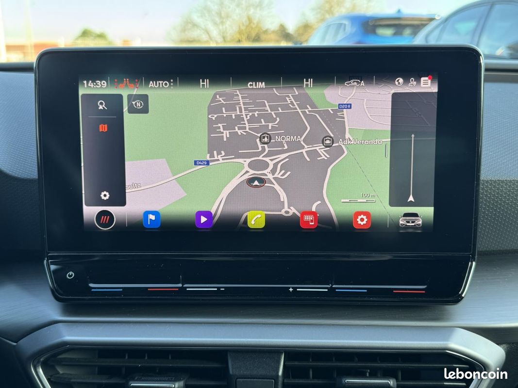 SEAT LEON FR 1.5 TSI 150ch Carplay Camera Acc Lane Assist Siege et Volant Chauffant (image 16)
