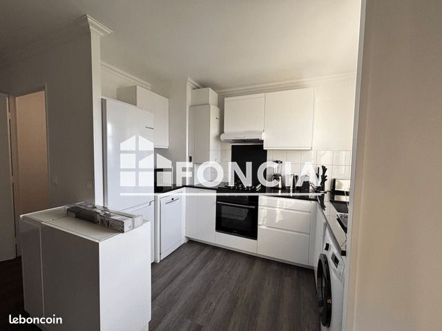 Appartement a louer - 2 pièce(s) - 45 m2 - Surfyn