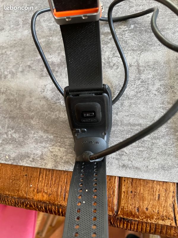 Montre tomtom connecté (image 2)
