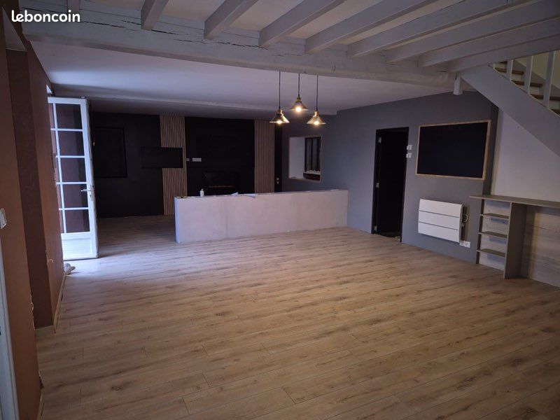Maison 5 pièces 115 m² · au Busseau · 115 m² · 100 000 €