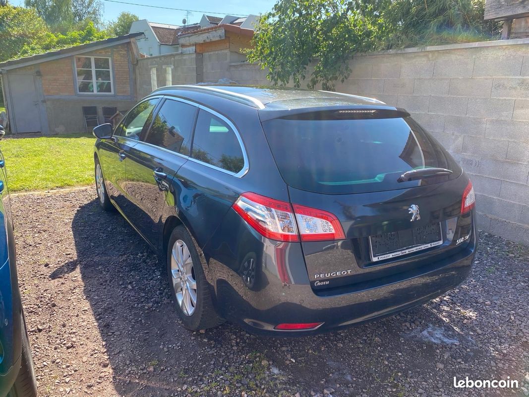 Peugeot 508 SW phase 1 (image 2)