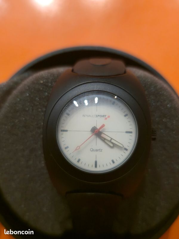 Montre Renault sport et stylo renault (image 2)