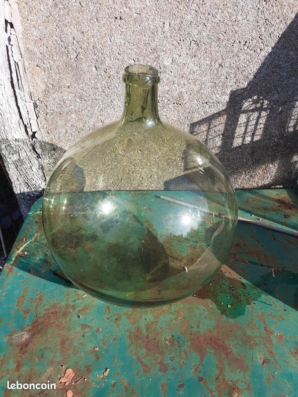 Ancienne grande dame Jeanne en verre soufflé (image 3)