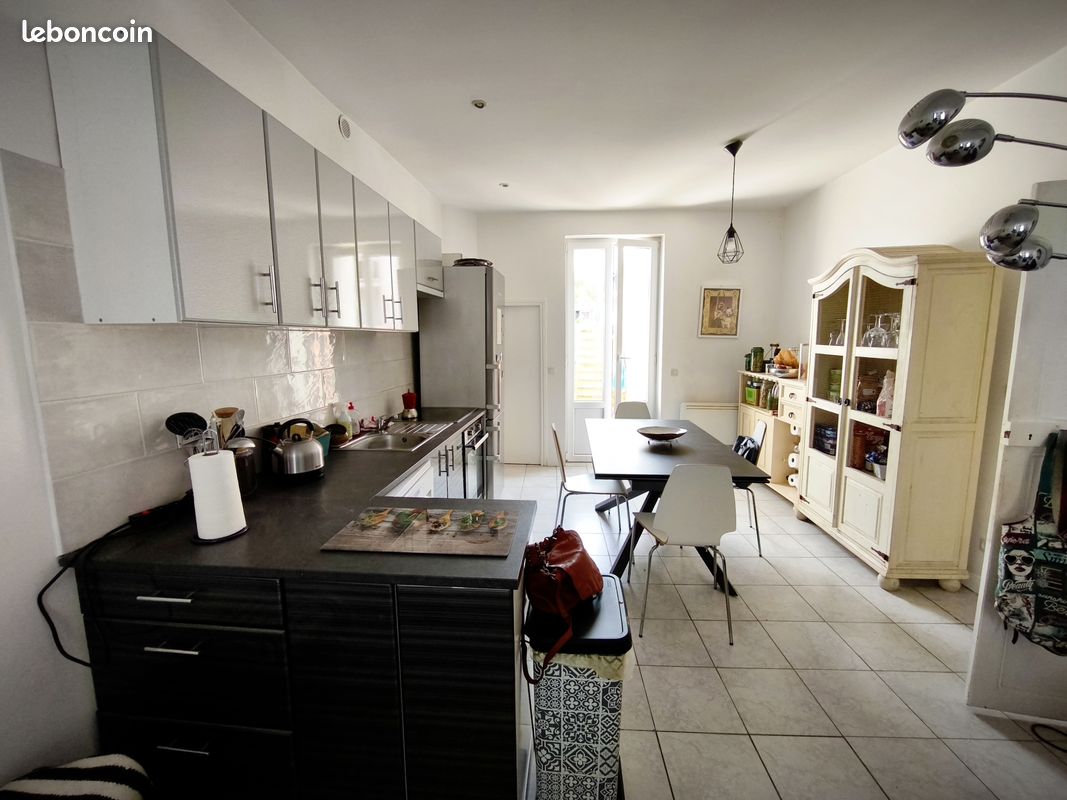 Maison 4 pièces 99 m² · à Espalion · 99 m² · 550 €/mois