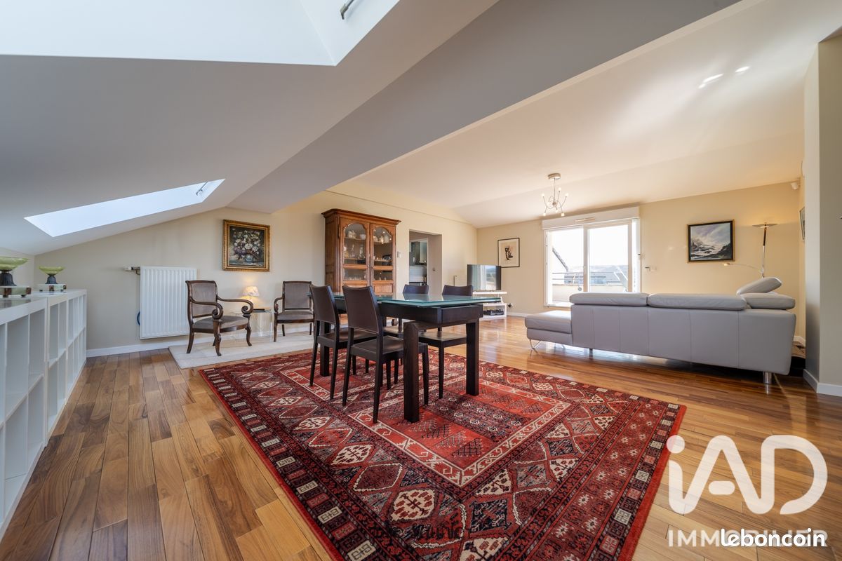 Appartement 5 pièces 140 m² · à Moulins-lès-Metz · 140 m² · 369 000 €