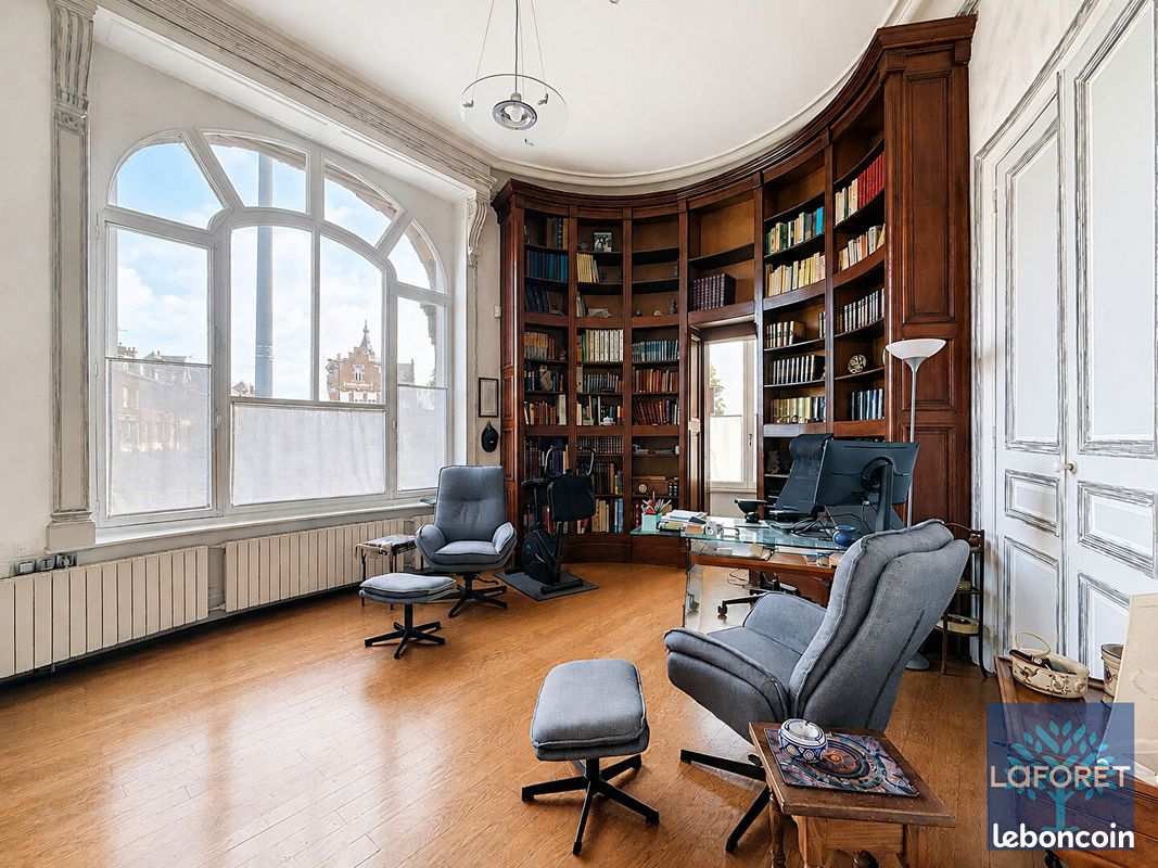 Maison 10 pièces 357 m² · à Valenciennes · 357 m² · 828 000 €