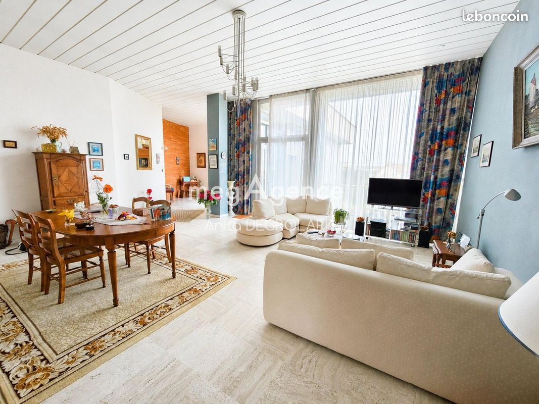 Appartement 3 pièces 134 m² · à La Roche-sur-Yon · 134 m² · 199 000 €