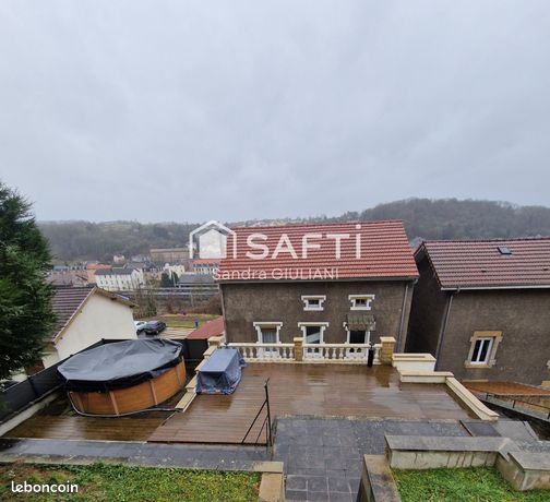 Propriété 8 pièces 168 m²