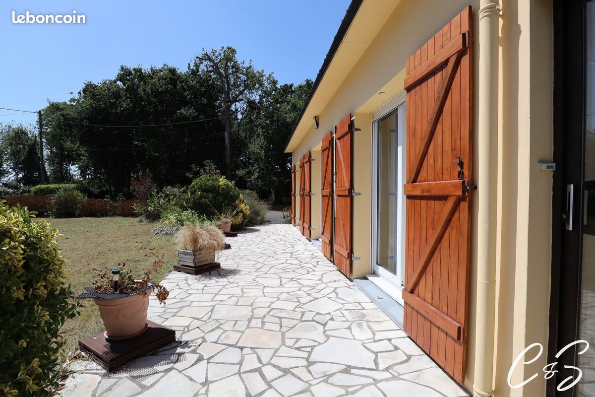 Maison 5 pièces 110 m² · à Saint-Jean-Trolimon · 110 m² · 332 800 €