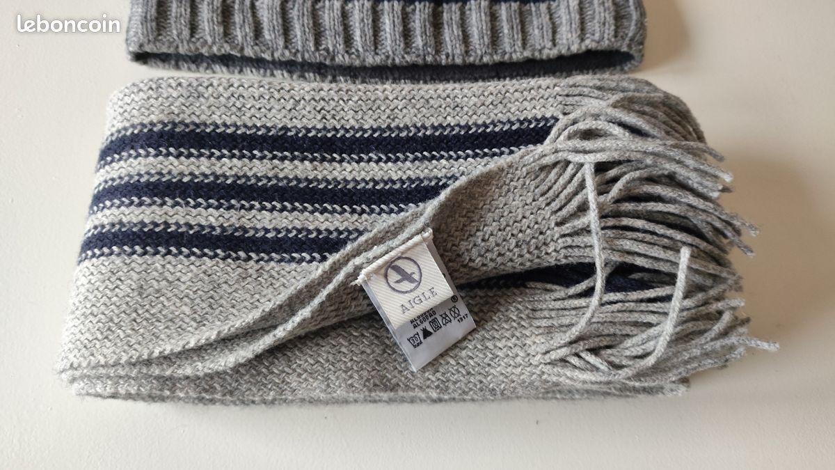 Hotel Kalinga Corksphere Sandal Ecco Scarf Aigle Echarpe Écharpe à