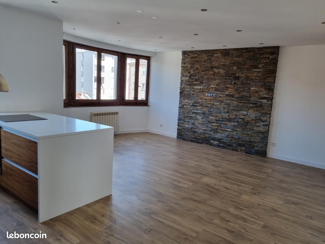 Appartement 2 pièces 45 m² · à Ambilly · 45 m² · 1 150 €/mois
