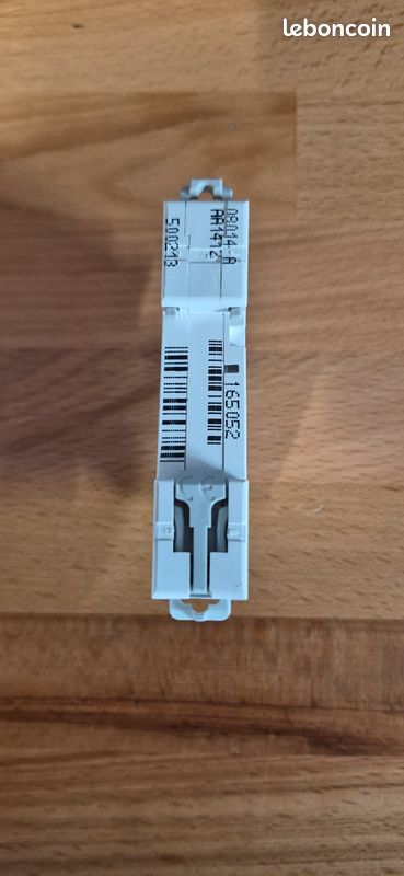 Disjoncteur 16A (image 3)