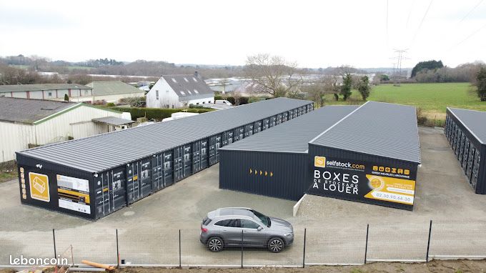Parking 4 m² · à Douarnenez · 4 m² · 109 €/mois