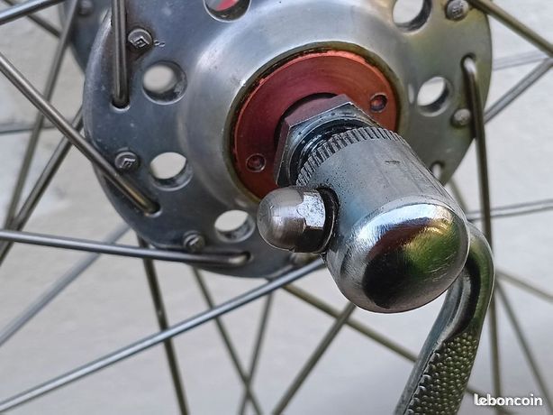 Paire de moyeux de roue fixe 50 mm, pour motoculteur STAUB