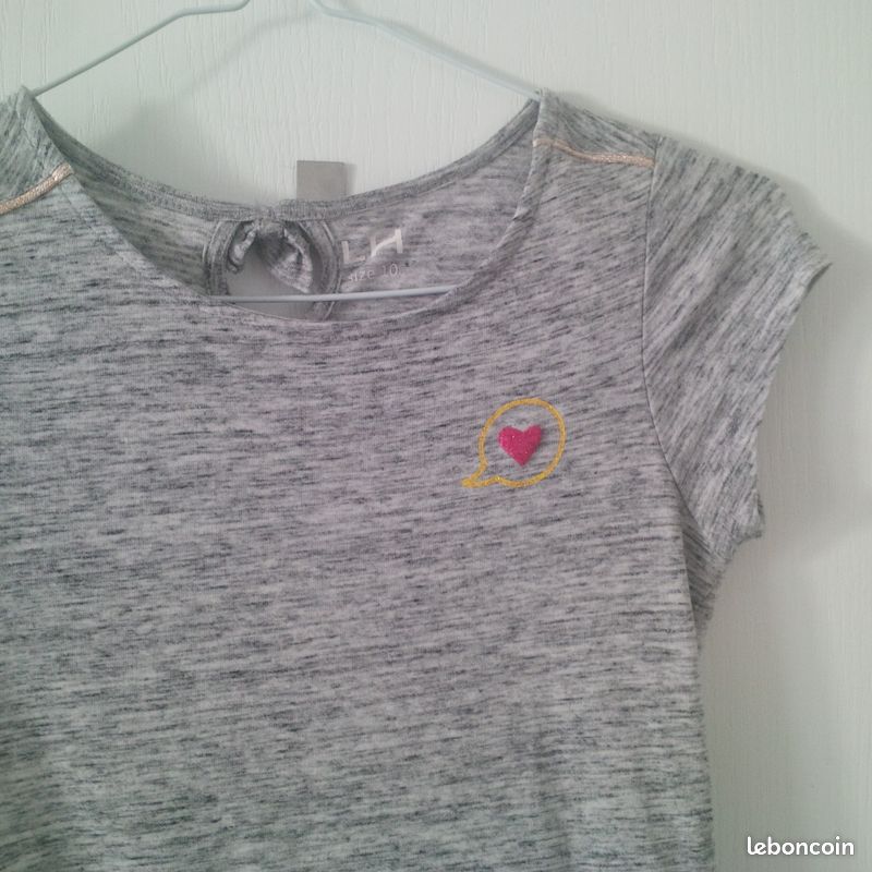 Robe en coton gris chiné avec message coeur 10 ans Excellent état (image 2)