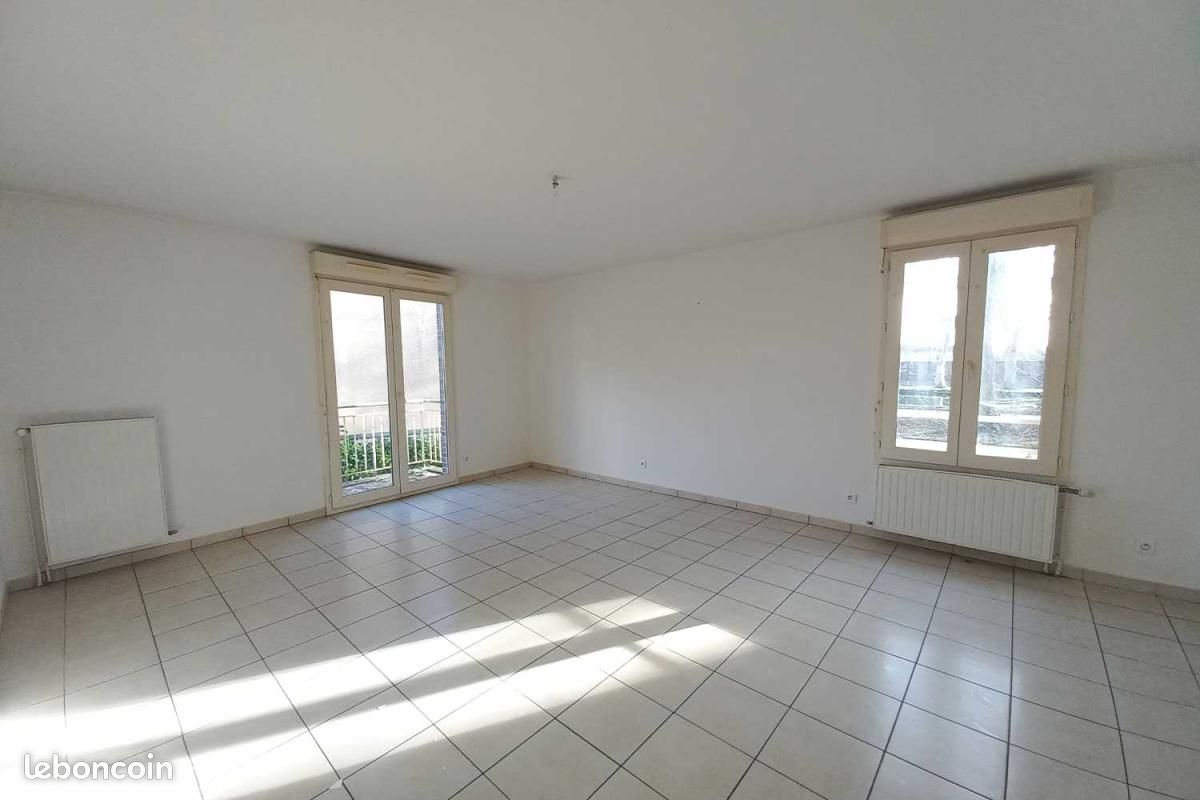 Appartement 4 pièces 93 m² · à Migennes · 93 m² · 97 900 €