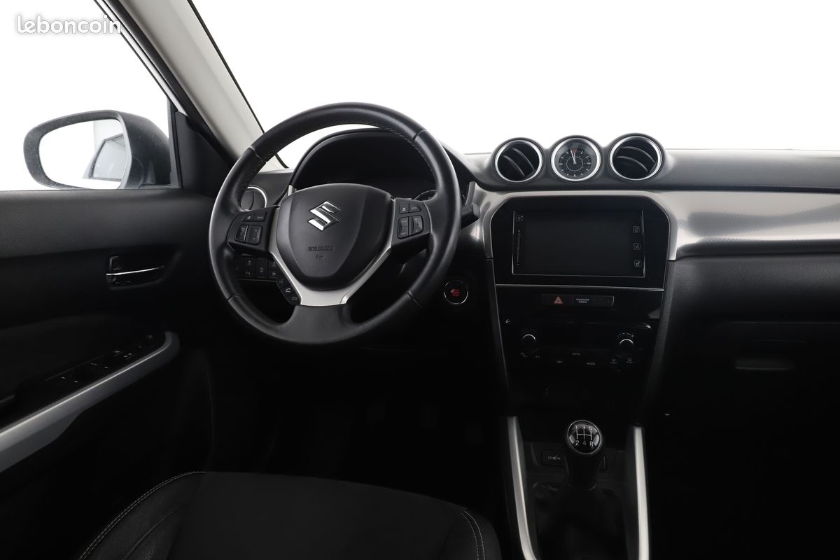Suzuki Vitara 1.6 VVT Pack 120 ch (image 7)