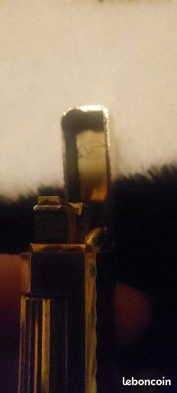 Briquet Versailles Japon. Or 200 vendu sans boîte =150 avec petit étuis très bon état (image 4)