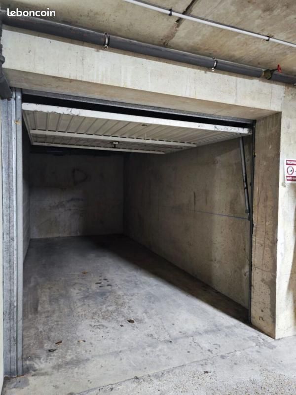 Garage La Ferte Sous Jouarre · à La Ferté-sous-Jouarre · 70 €/mois