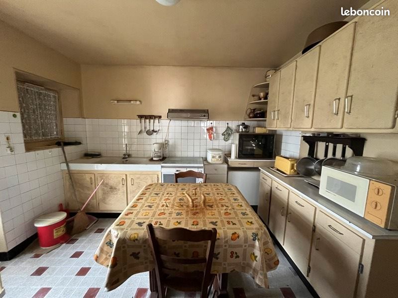 Maison 7 pièces 158 m² · à Val-d'Oire-Et-Gartempe · 158 m² · 56 000 €