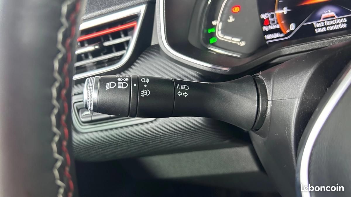 Renault Clio TCE 140 R.S. Line + 4 Pneus neuf (image 18)