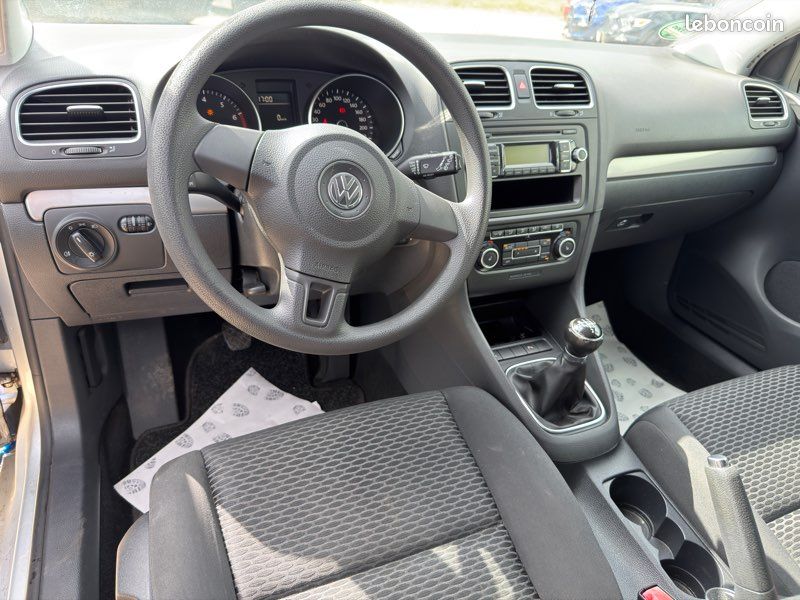 Volkswagen Golf 6 1.4i 80cv Confortline (image 8)