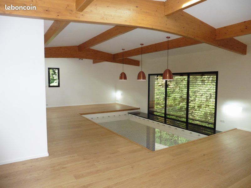 Maison 5 pièces 168 m² · à Mérignac · 168 m² · 2 200 €/mois
