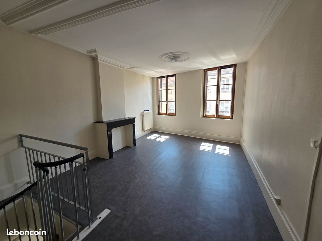 Appartement 2 pièces 53 m² · à Saint-Nicolas-de-Port · 53 m² · 490 €