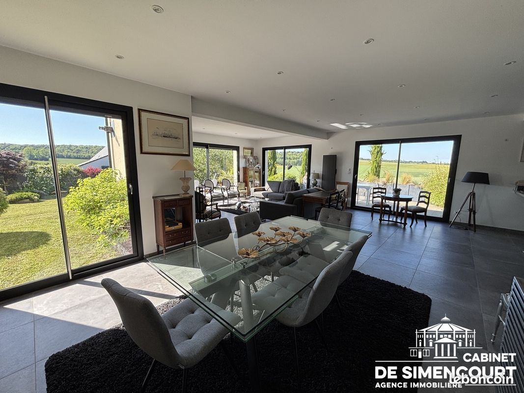 Maison 4 pièces 153 m² · à Saint-Fuscien · 153 m² · 520 000 €