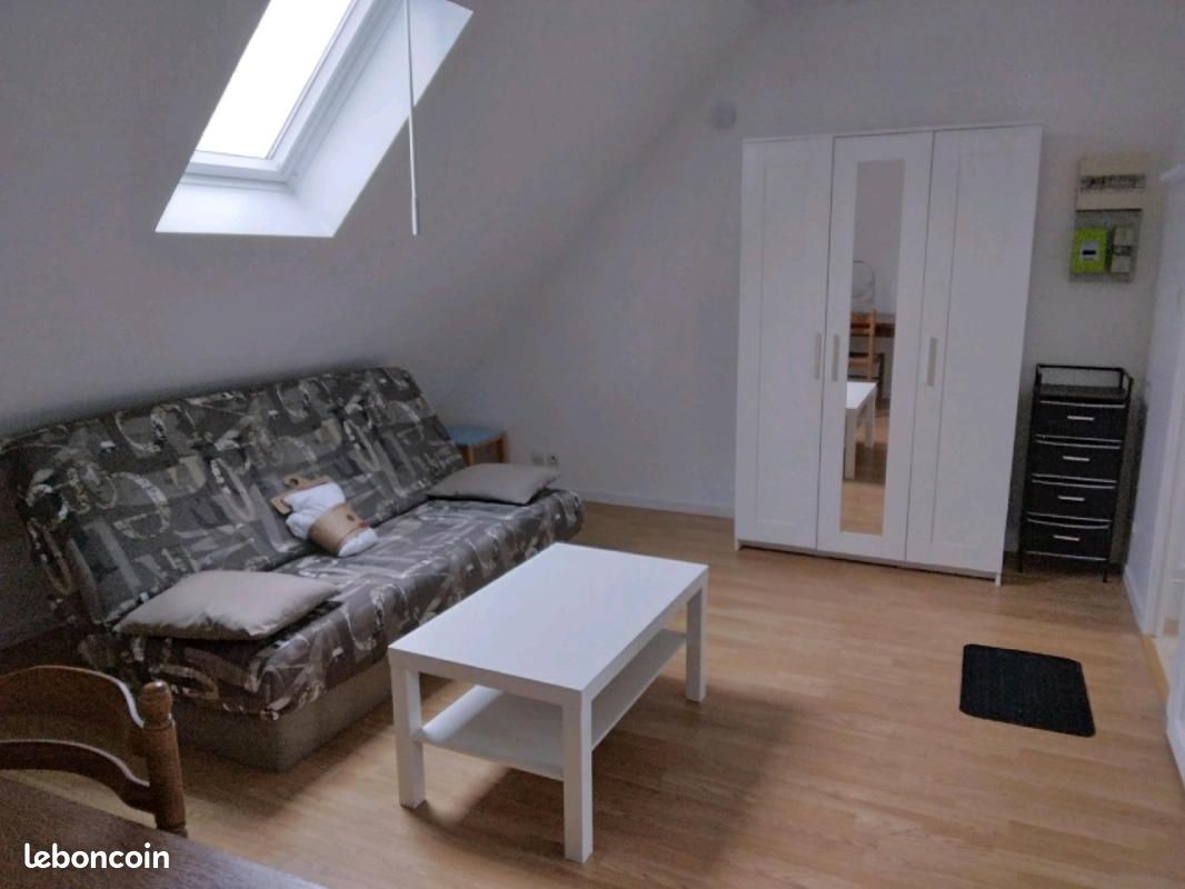 Appartement 1 pièce 19 m² · à L'Aigle · 19 m² · 325 €/mois