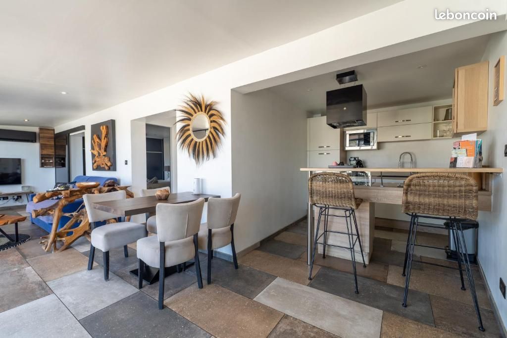 Appartement 2 pièces 49 m² · à Carry-le-Rouet · 49 m² · 1 395 €/mois