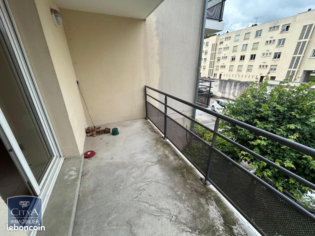 Appartement 3 pièces 62 m² · à Châlons-en-Champagne · 62 m² · 660 €