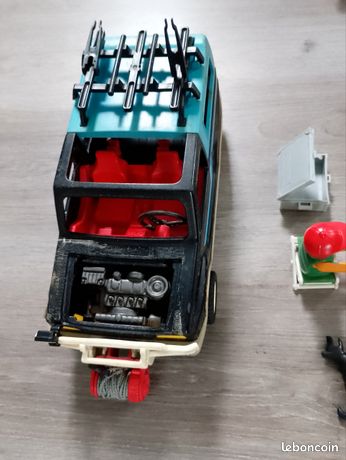 PLAYMOBIL 4X4 DE POMPIER AVEC LANCE-EAU