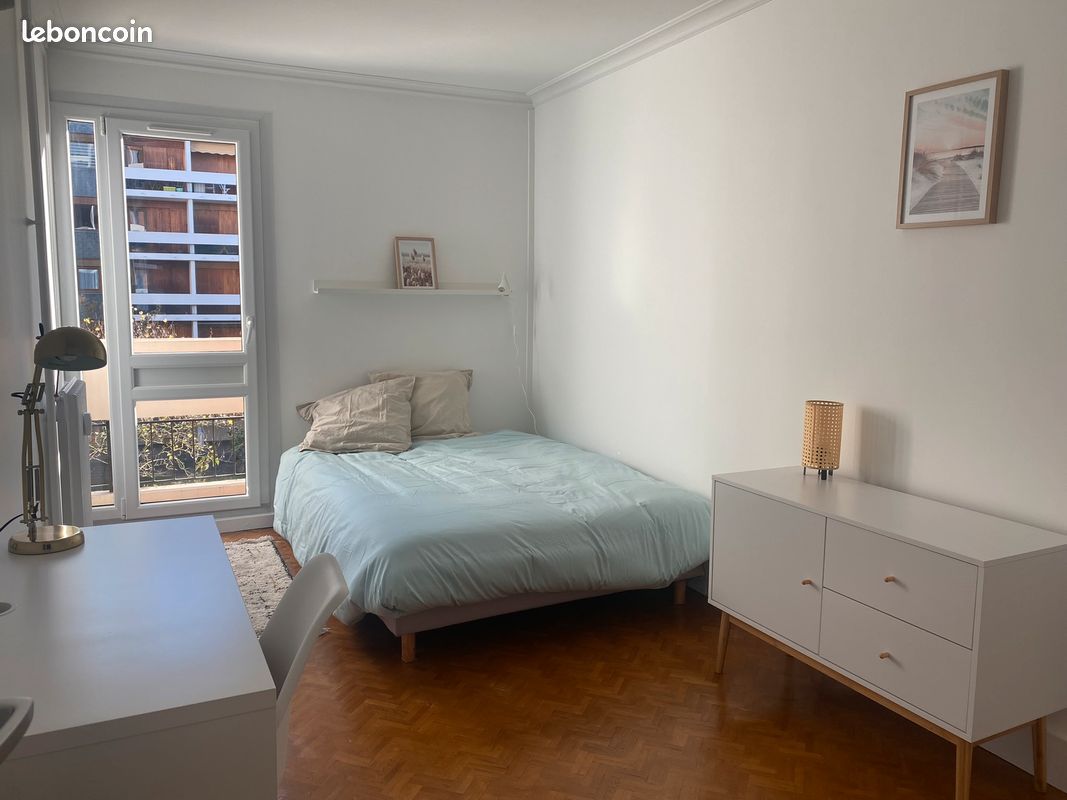 Appartement 1 pièce 13 m² · à Angers · 13 m² · 570 €/mois