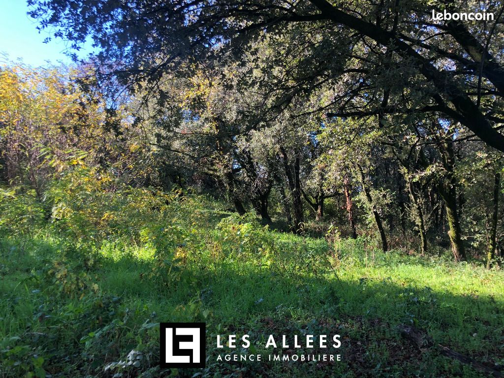 Terrain 2 723 m² Montelimar · à Montélimar · 330 000 €