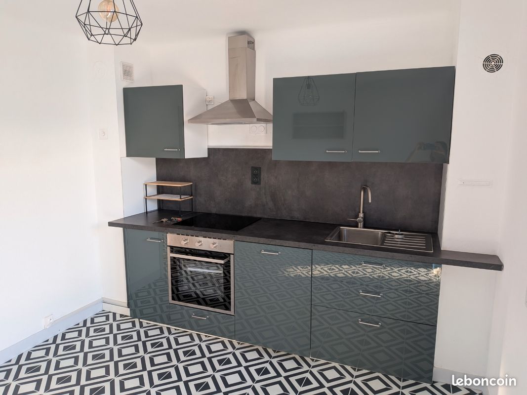 Appartement 3 pièces 60 m² · à Chambéry · 60 m² · 880 €/mois