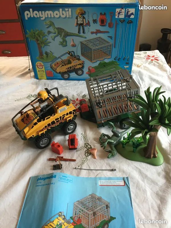Playmobil 4175 Voiture Amphibie avec remorque Cage et dinosaure Deinonychus