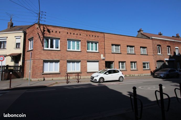 Immeuble 5 pièces 325 m²