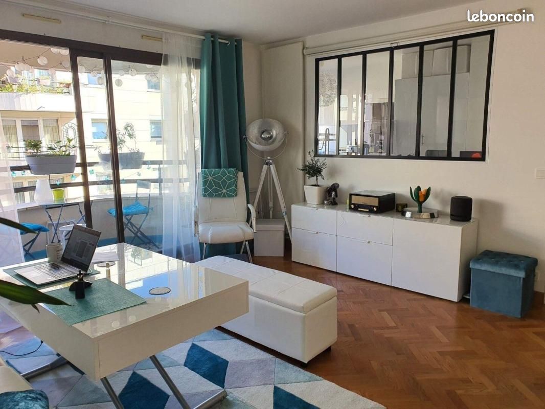 Appartement 2 pièces 51 m² · à Courbevoie · 51 m² · 1 650 €