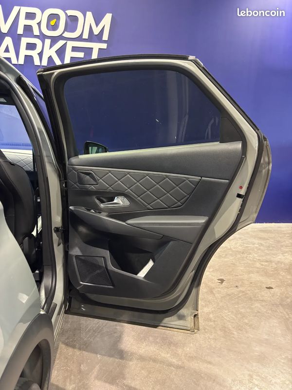 DS DS 7 E-TENSE 225ch Bastille - Origine France / CarPlay / Suivi complet / Caméra 360° / Hayon électrique et main libre / Keyless Go / Gris Laqué / Pack Drive Assist (image 22)