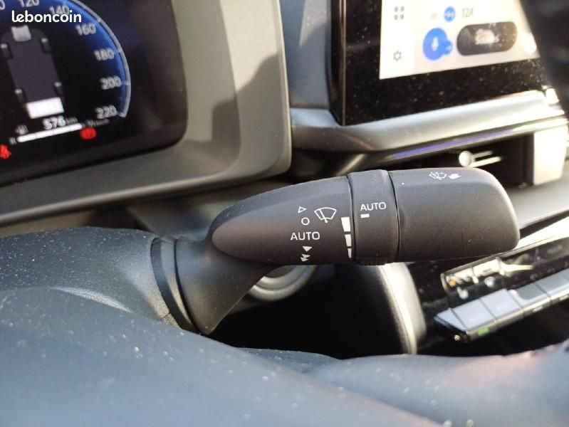 Toyota C-HR 1.8 Hybride 140ch Design MY25 (image 27)