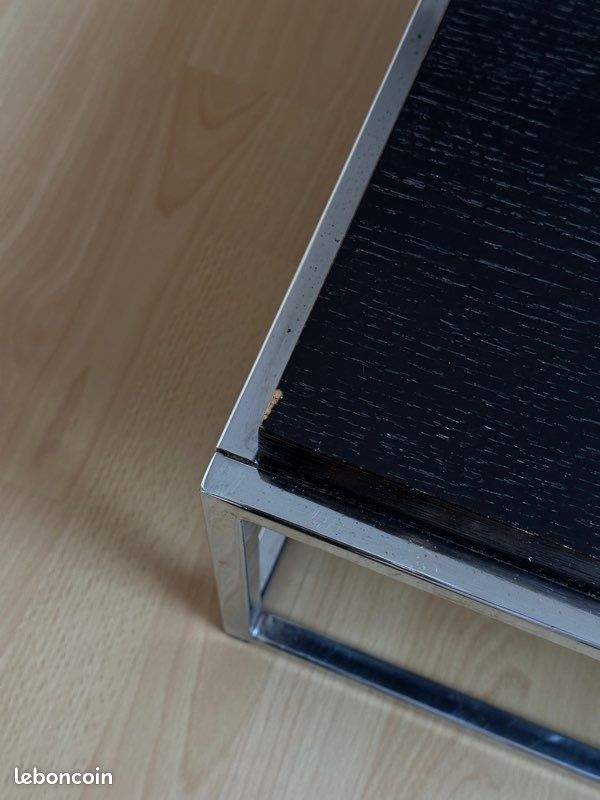 Table basse vintage noire et chromée (image 4)