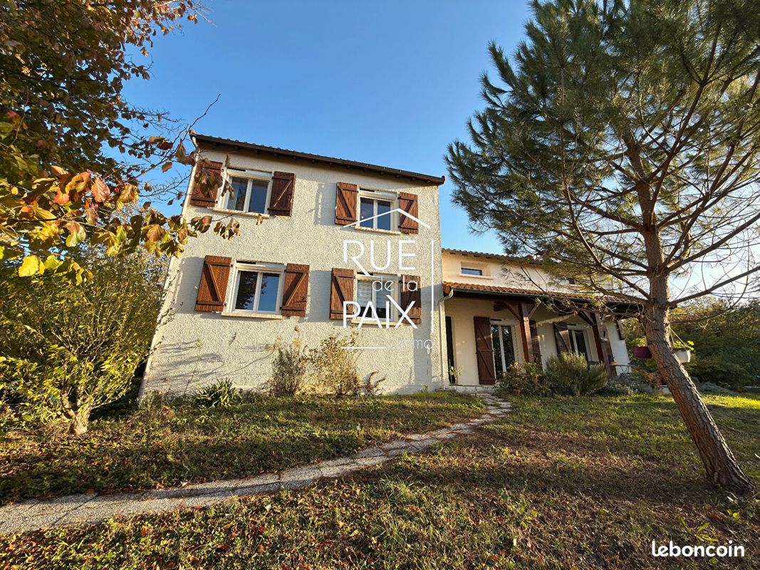 Maison 6 pièces 143 m² · à Châtellerault · 143 m² · 233 500 €