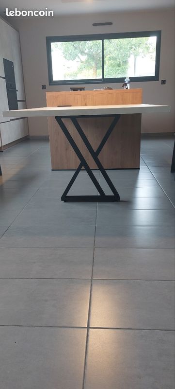Pied de table 72 x 50 cm (image 1)