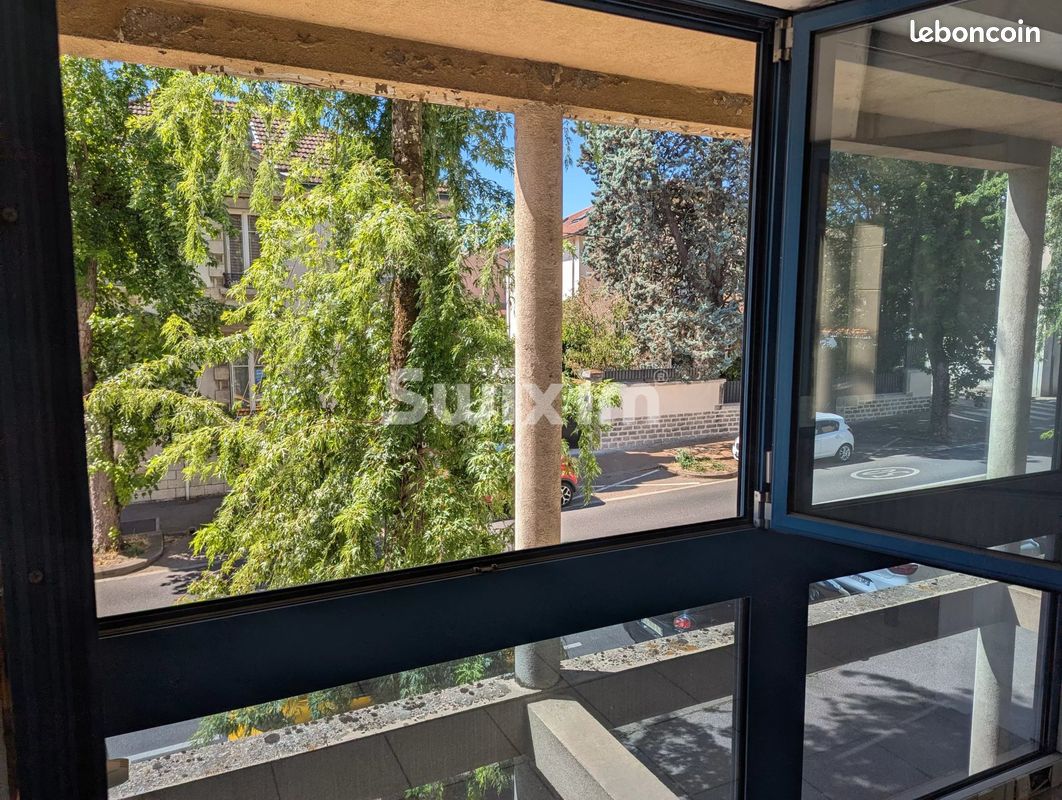 Appartement 1 pièce 231 m² · à Bourg-en-Bresse · 231 m² · 233 000 €