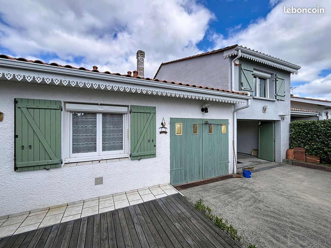 Maison 6 pièces 143 m² · à Saint-Médard-en-Jalles · 143 m² · 399 000 €
