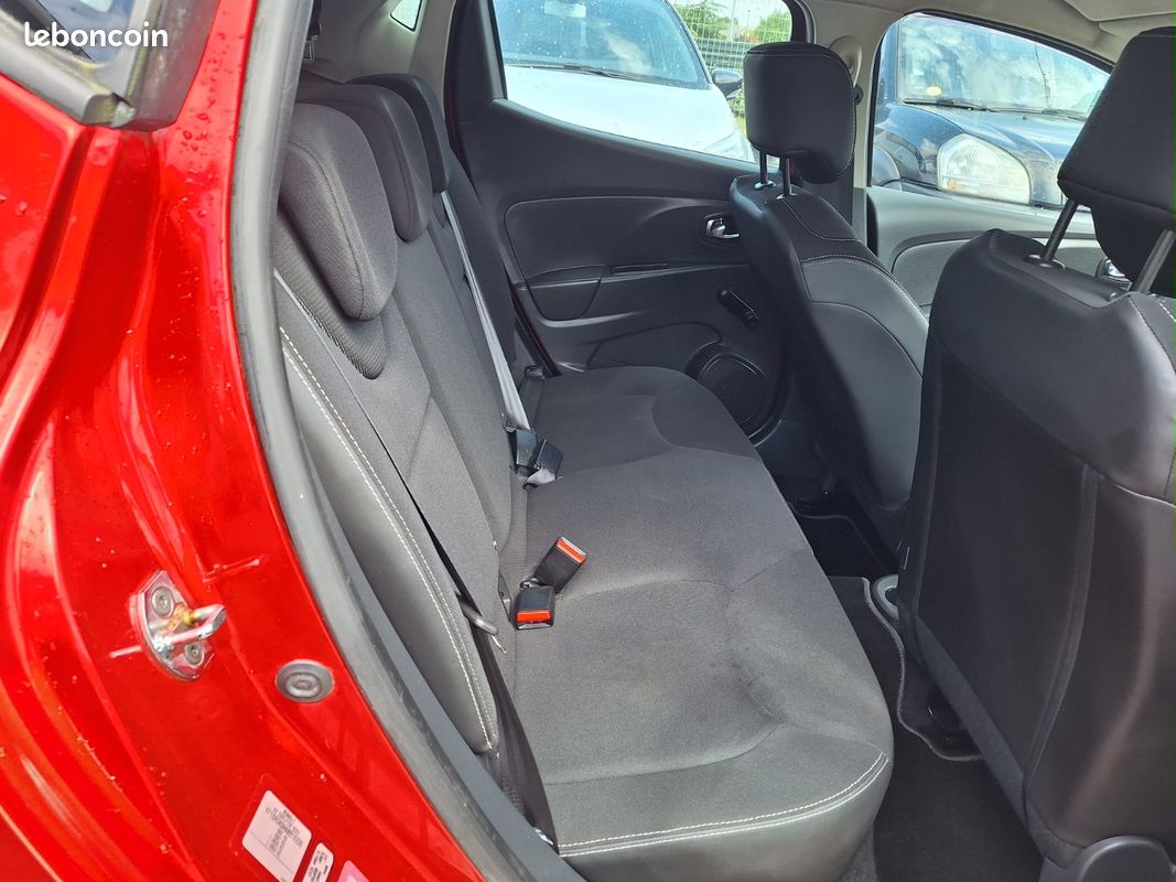 RENAULT CLIO IV BUSINESS dCi 75 eco2 Business (image 8)
