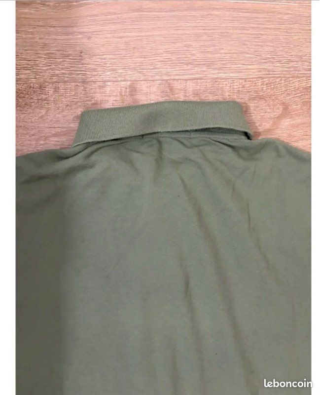 Polo kaki stone island M très bon état (image 4)
