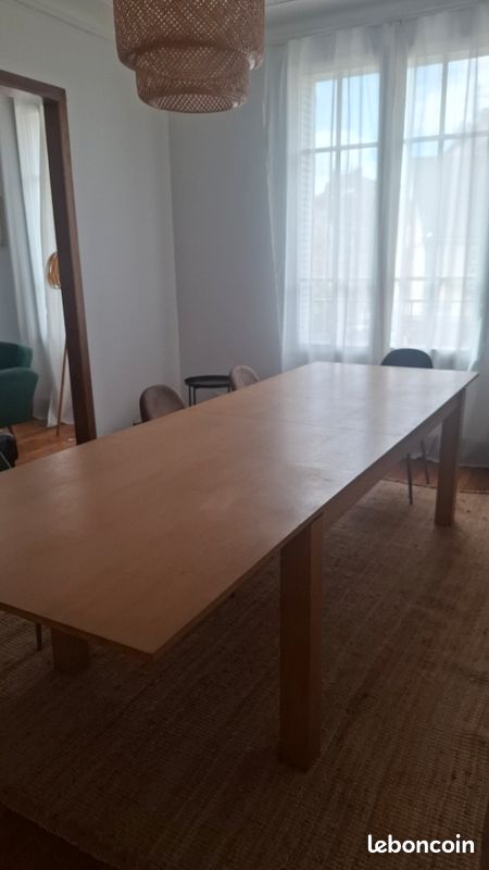 Table Salle à manger (image 1)