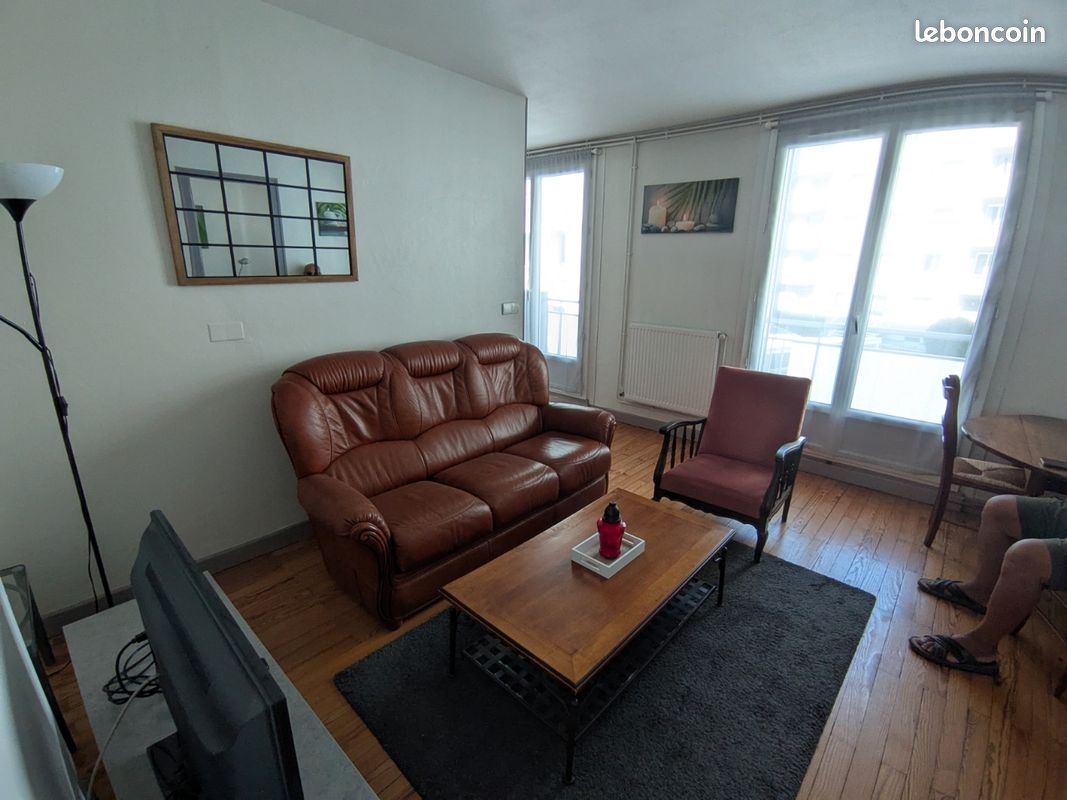 Appartement 4 pièces 64 m² · à Grenoble · 64 m² · 990 €/mois